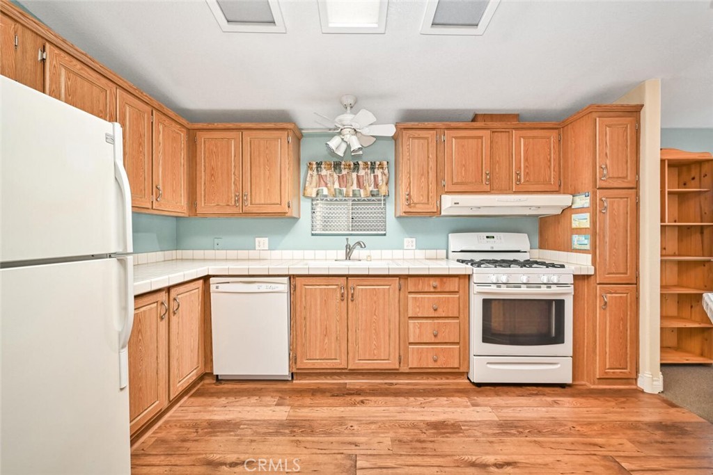 16222 Monterey Lane 52