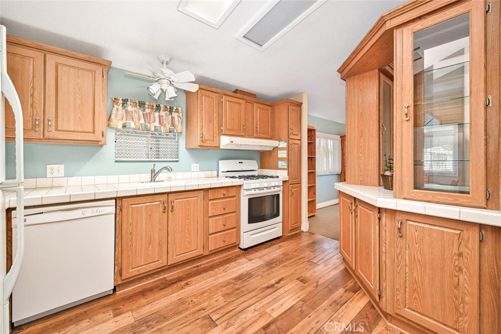 16222 Monterey Lane 52