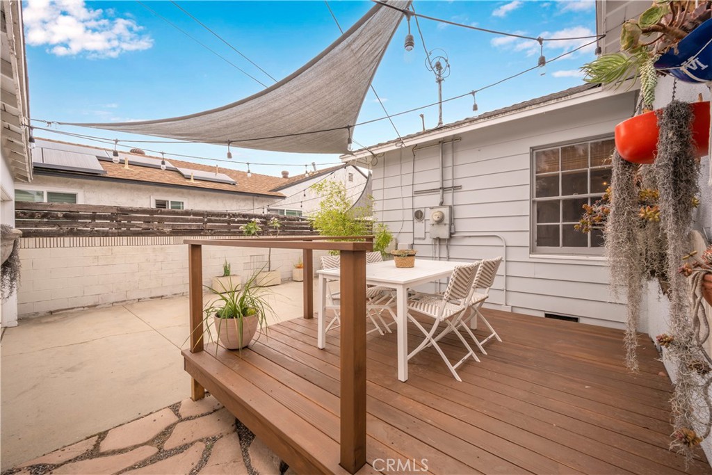 5755 E Scrivener Street