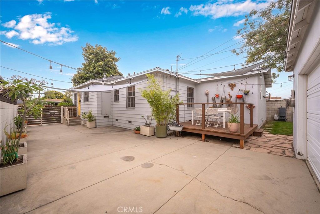 5755 E Scrivener Street