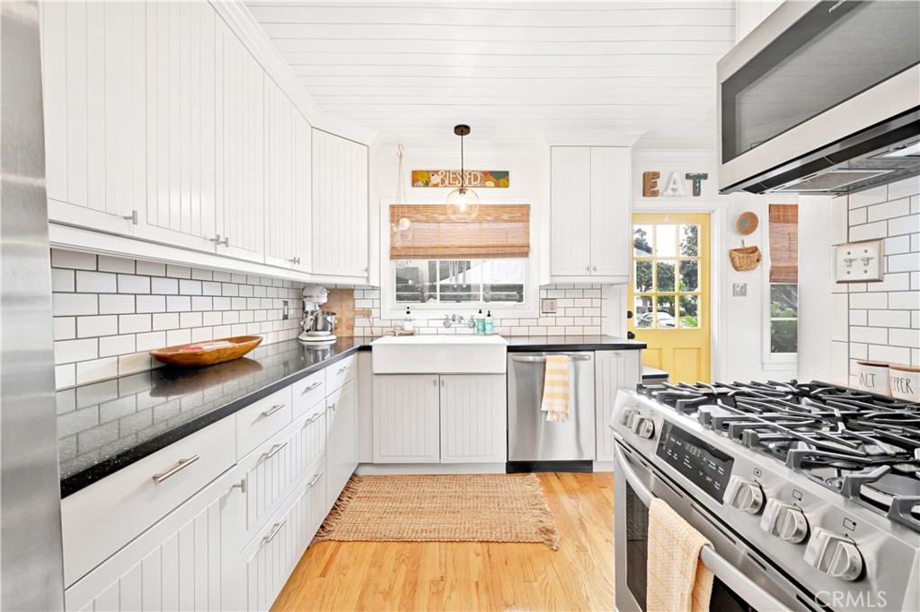 5755 E Scrivener Street