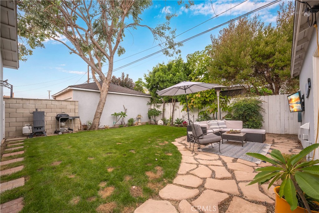 5755 E Scrivener Street