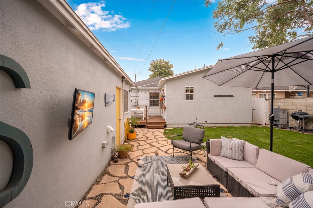 5755 E Scrivener Street