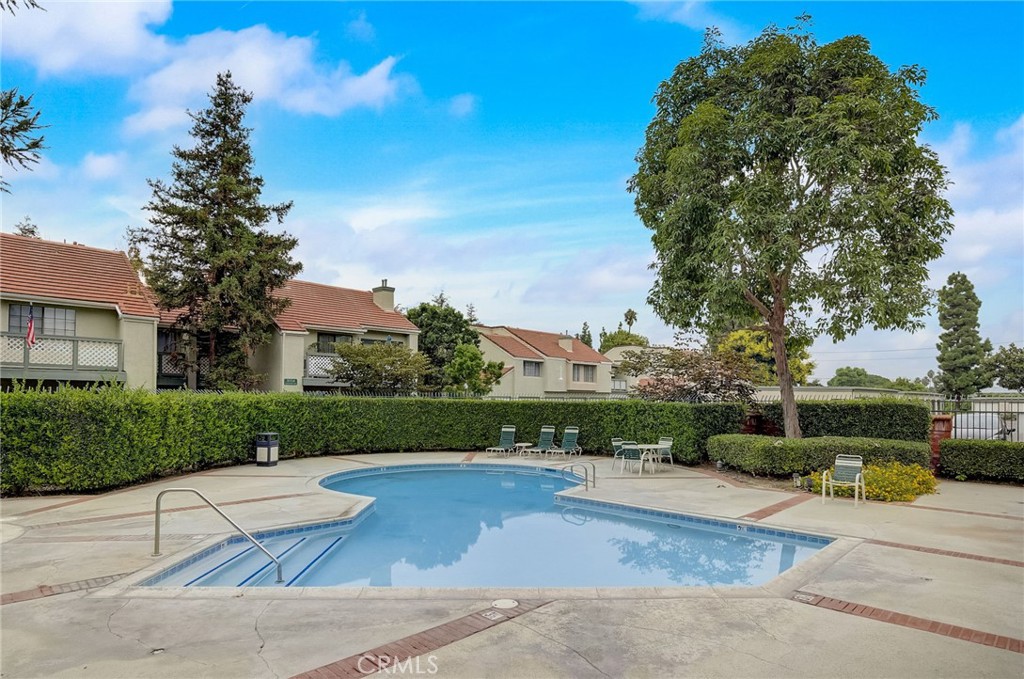 3571 W Greentree Circle G