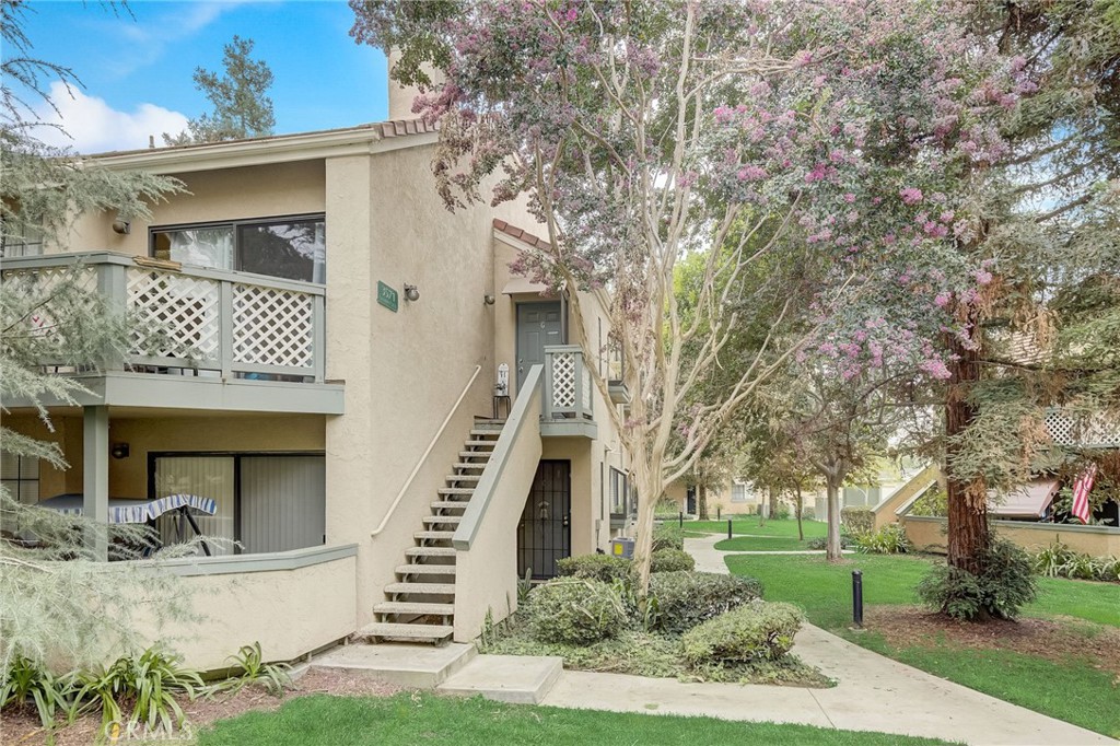 3571 W Greentree Circle G