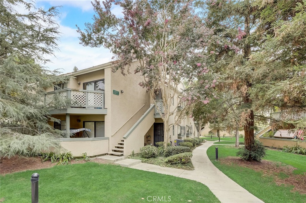 3571 W Greentree Circle G