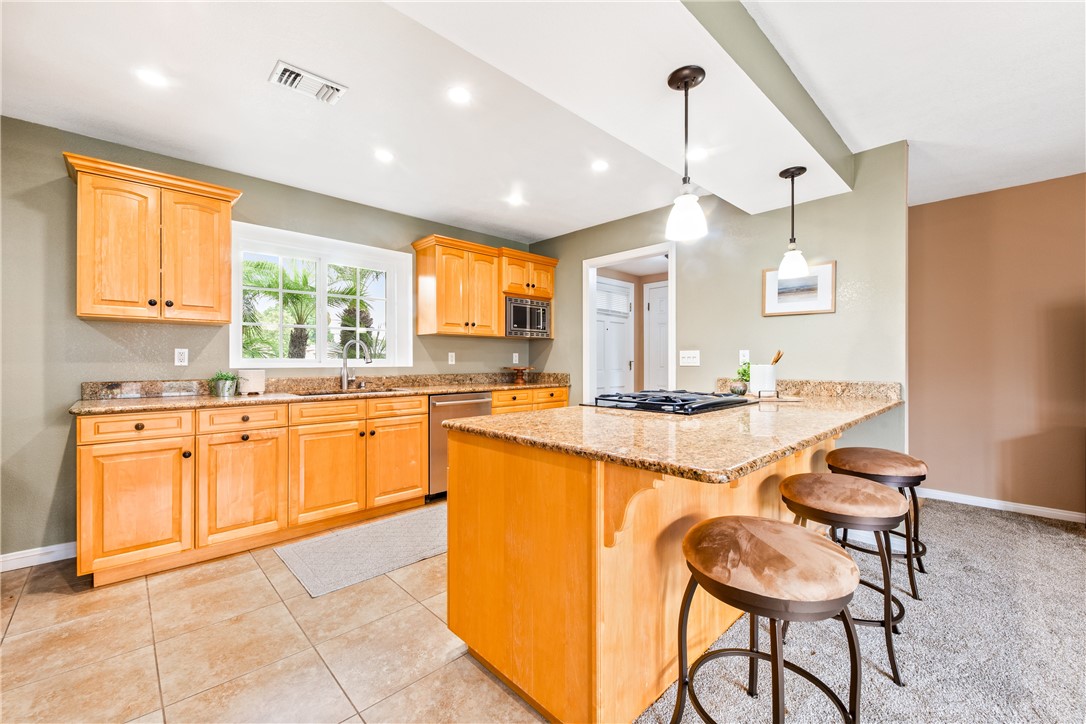 2430 W Grivey Avenue