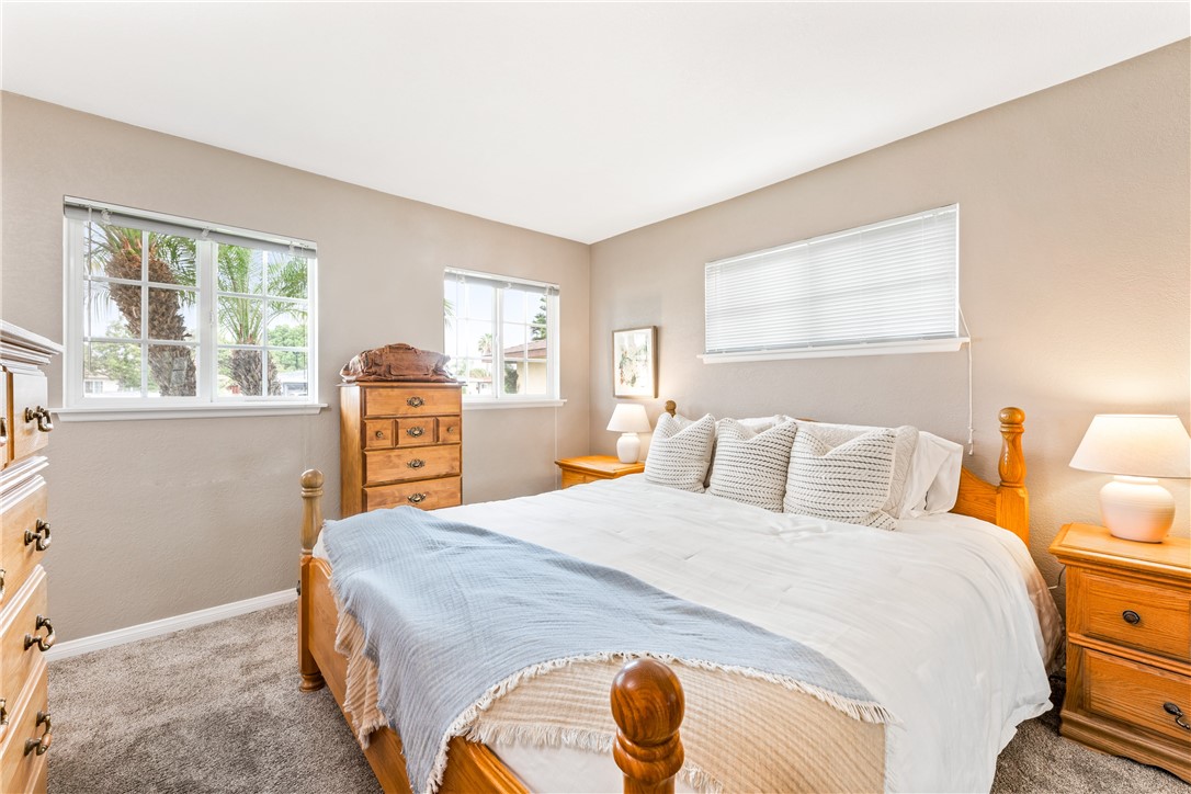 2430 W Grivey Avenue