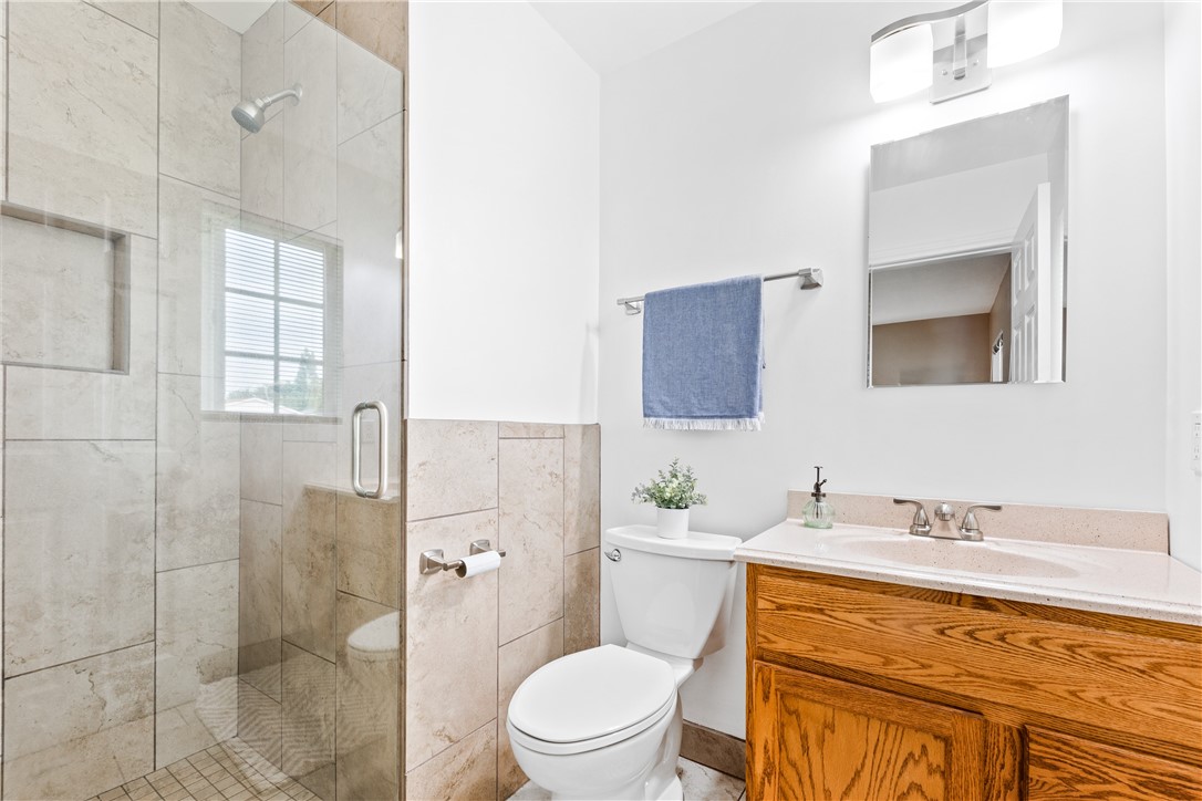 2430 W Grivey Avenue