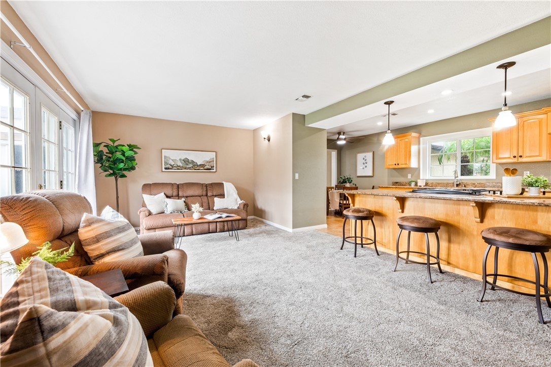 2430 W Grivey Avenue