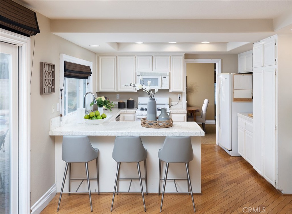 6021 E Shenandoah Avenue