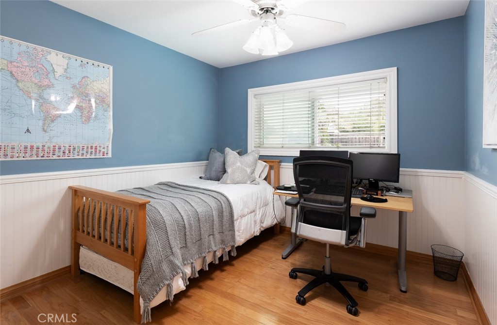 6021 E Shenandoah Avenue