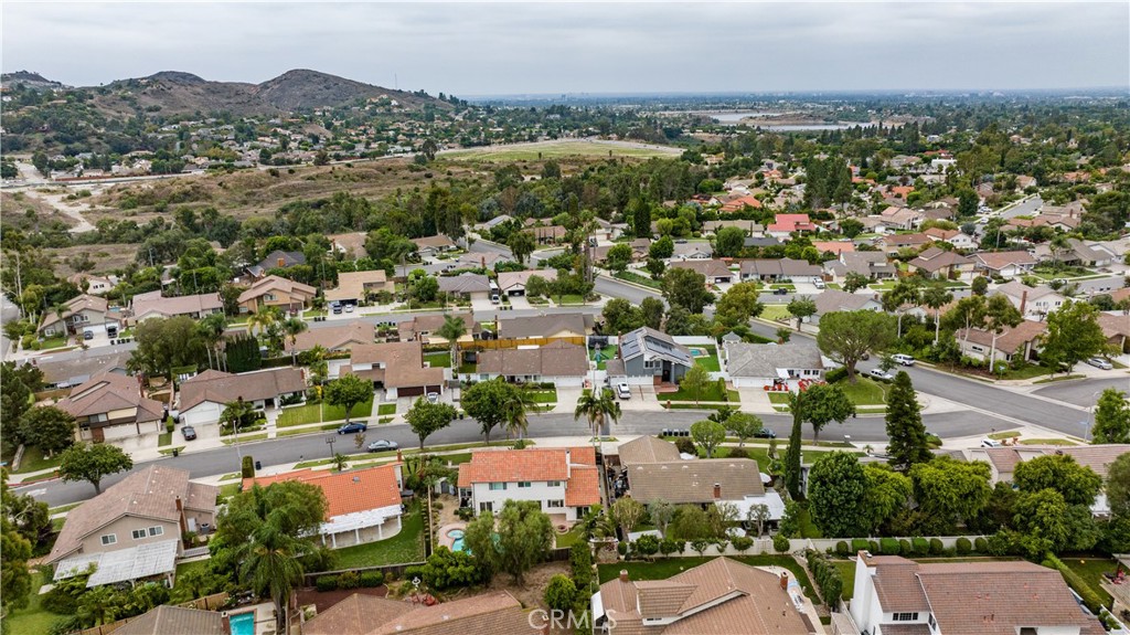 6021 E Shenandoah Avenue