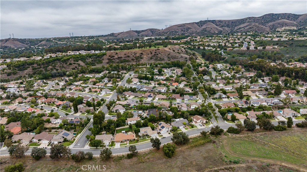 6021 E Shenandoah Avenue