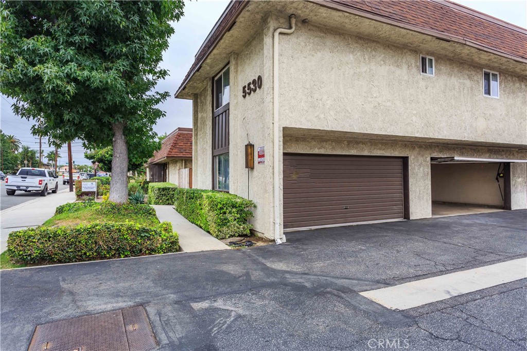 5568 Temple City Boulevard