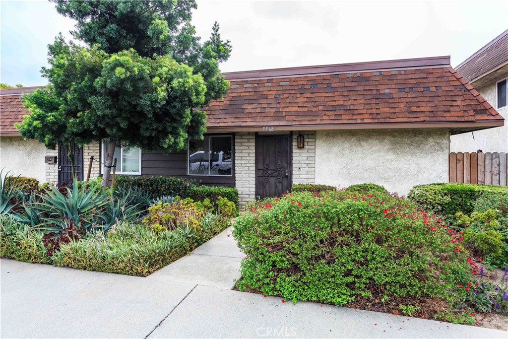 5568 Temple City Boulevard