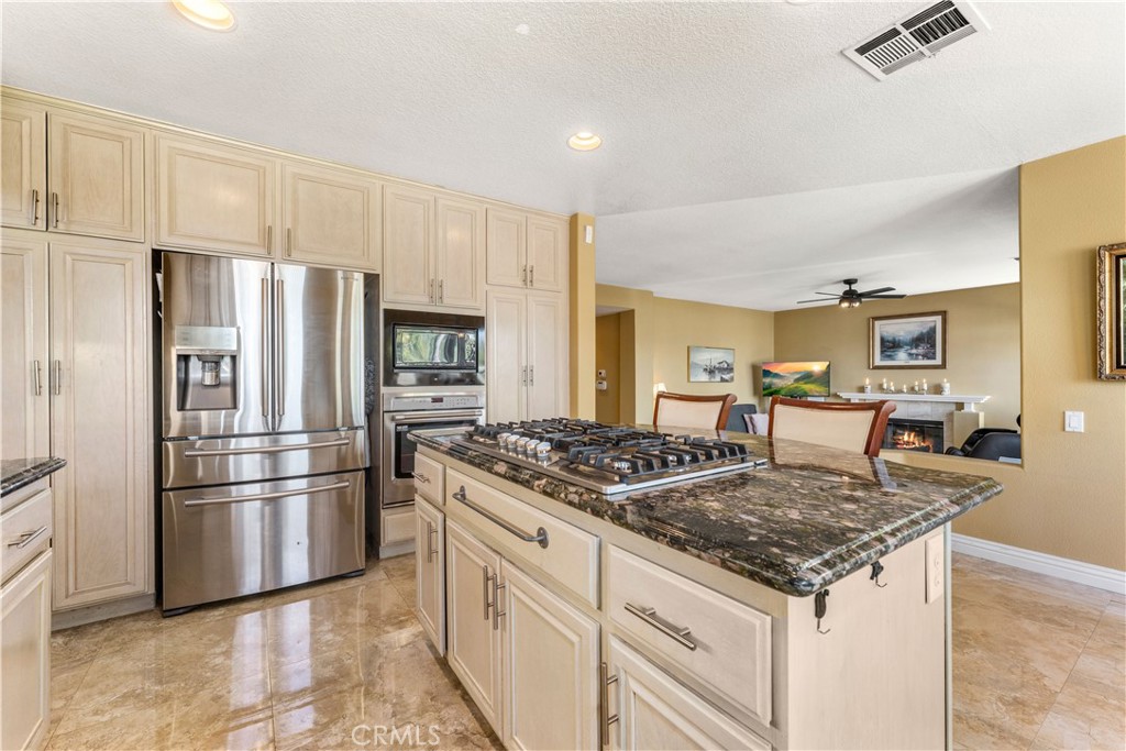 8171 E Marblehead Way