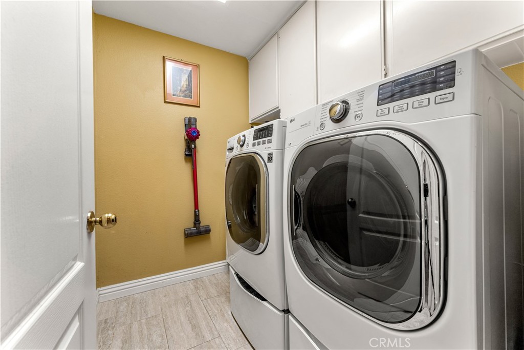 8171 E Marblehead Way