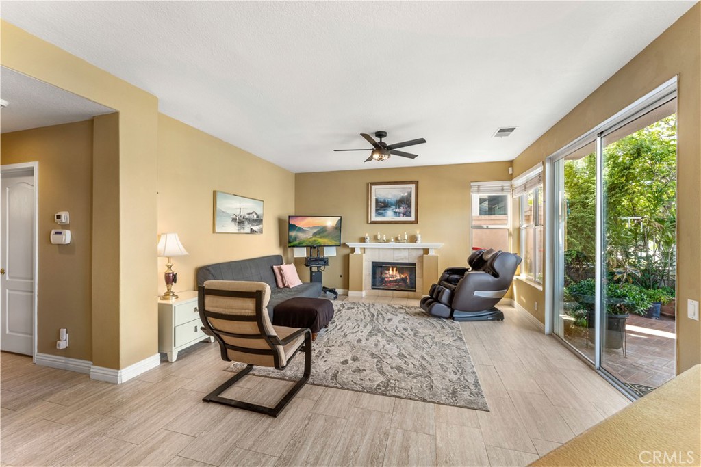 8171 E Marblehead Way