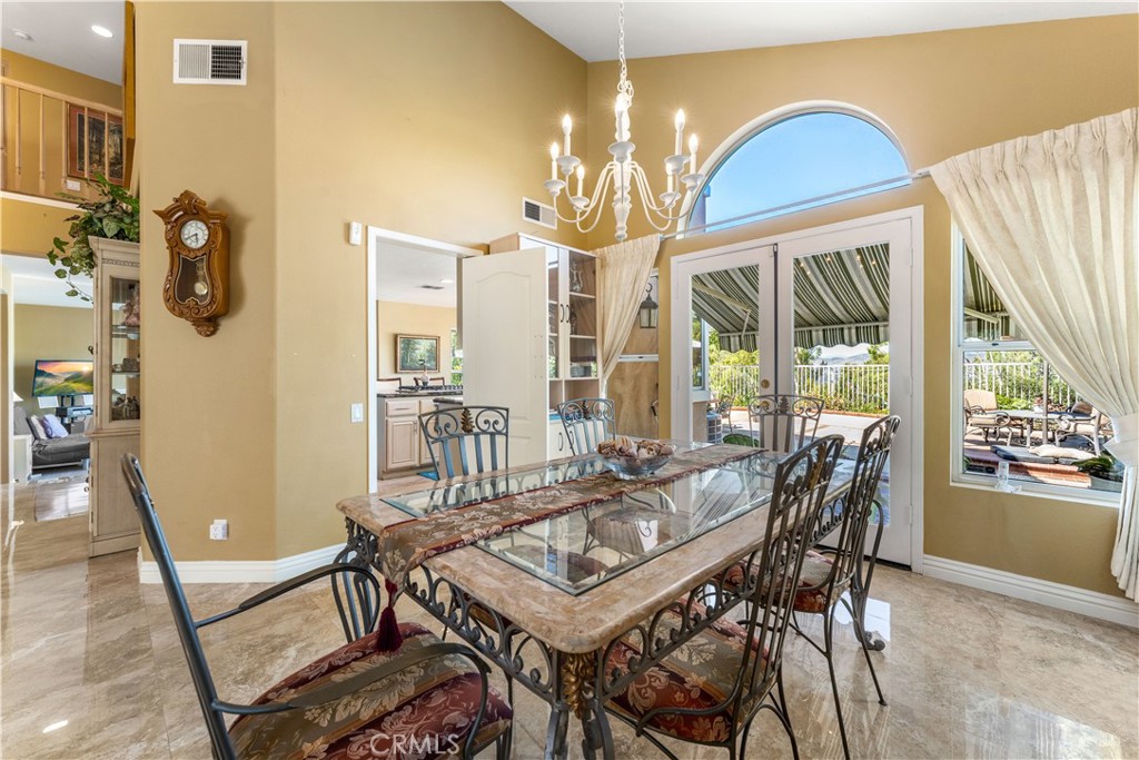 8171 E Marblehead Way