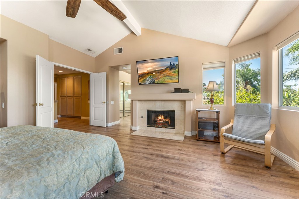 8171 E Marblehead Way