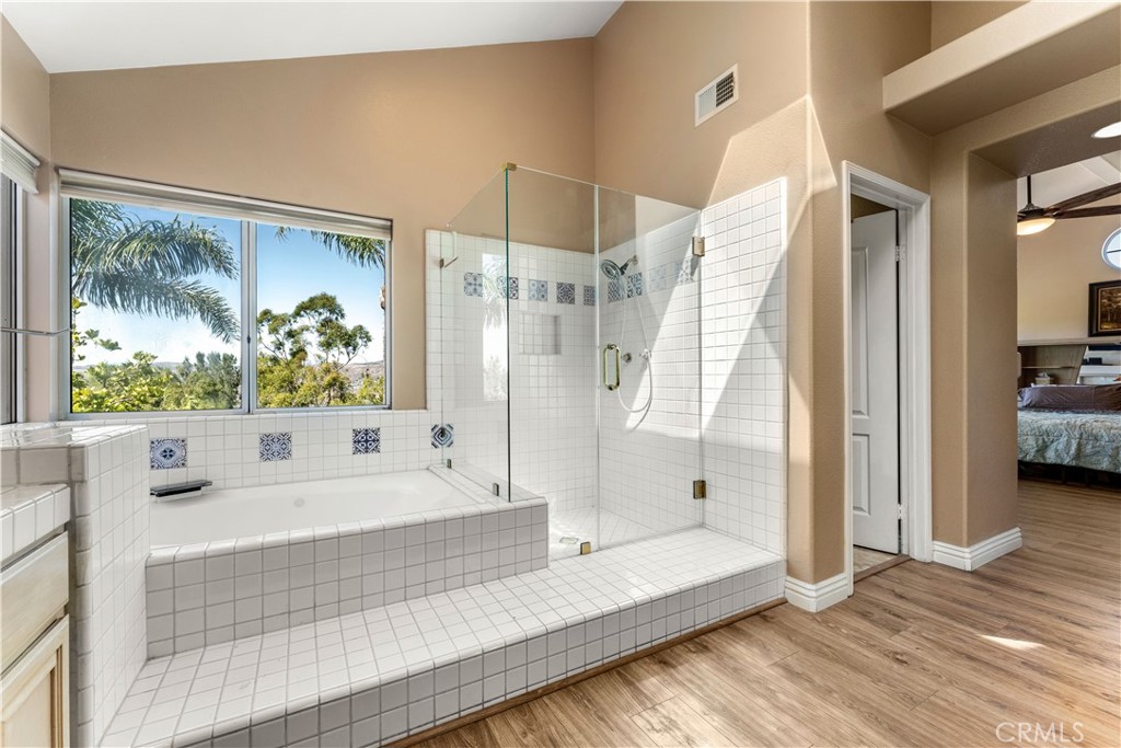 8171 E Marblehead Way