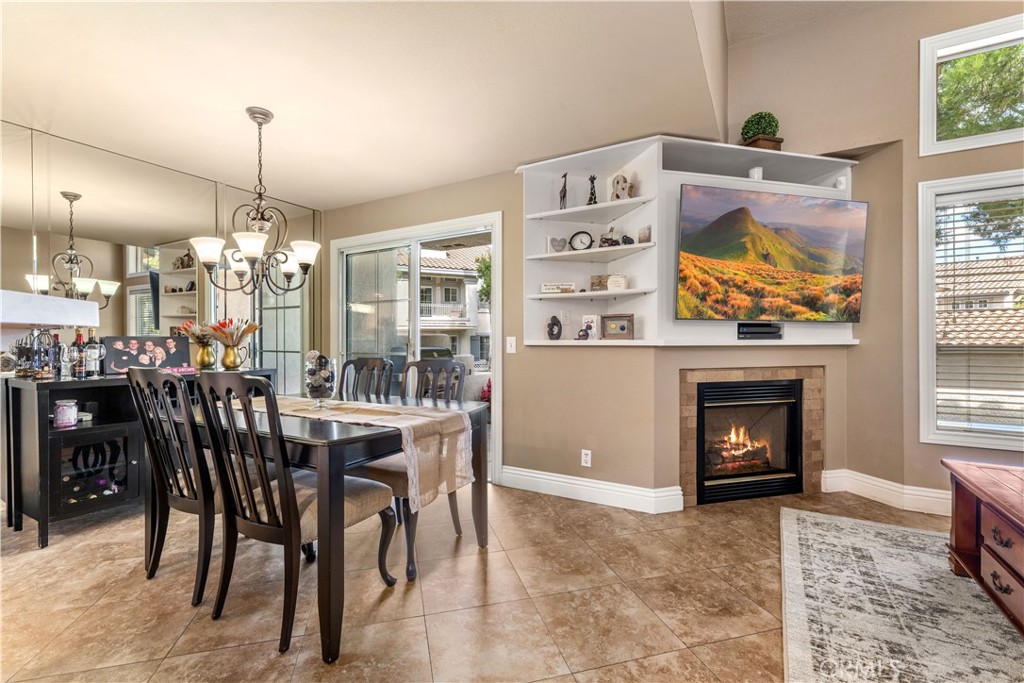 8035 E Treeview Court