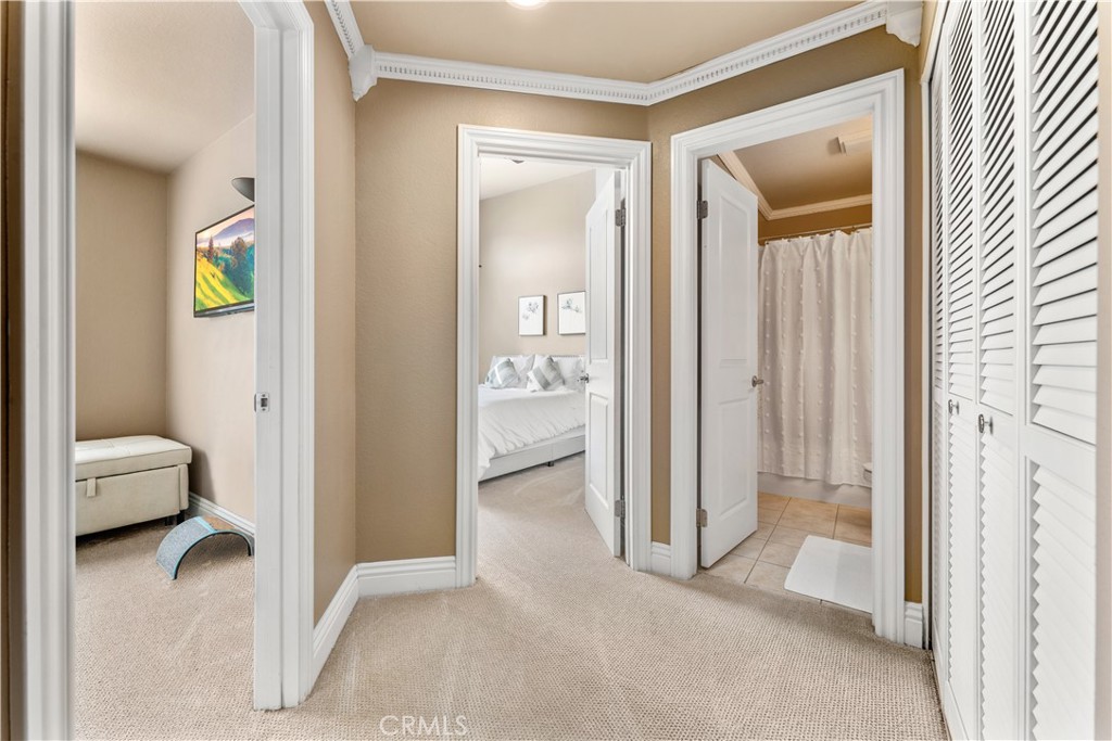 8035 E Treeview Court