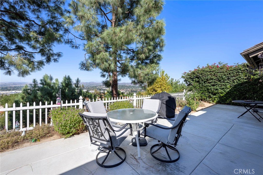 289 S Avenida Margarita