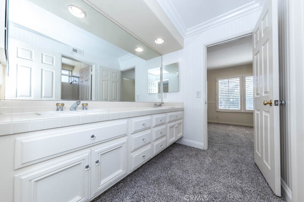 872 S Briar Rose Lane