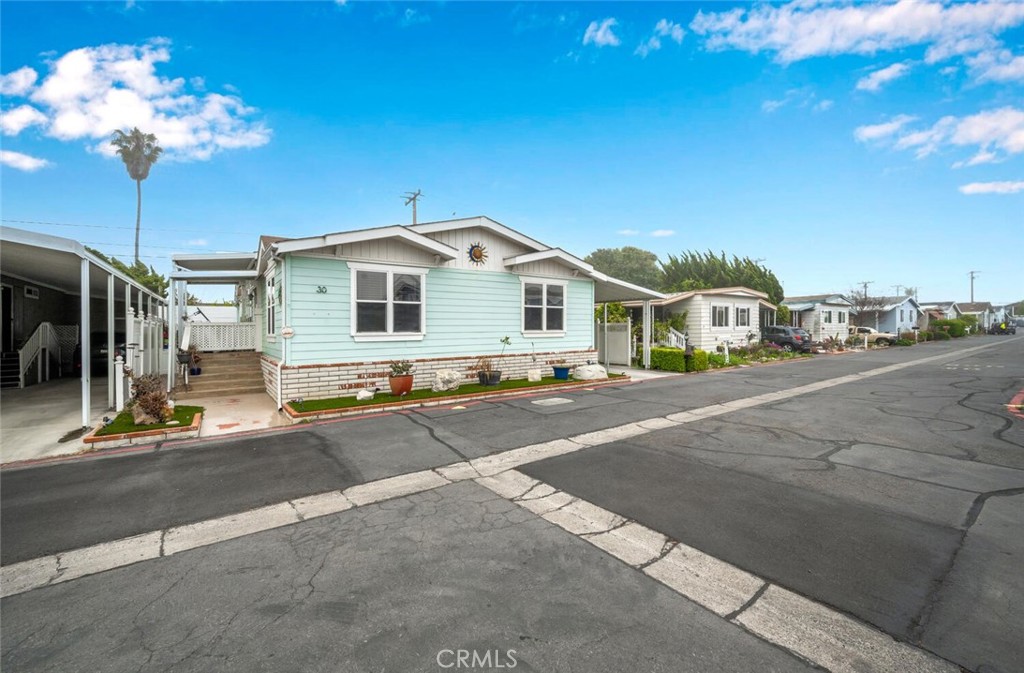 16444 Bolsa Chica Street 30