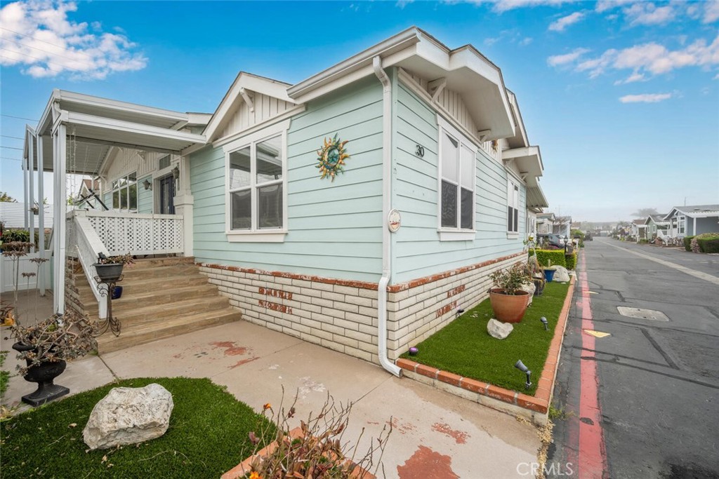 16444 Bolsa Chica Street 30