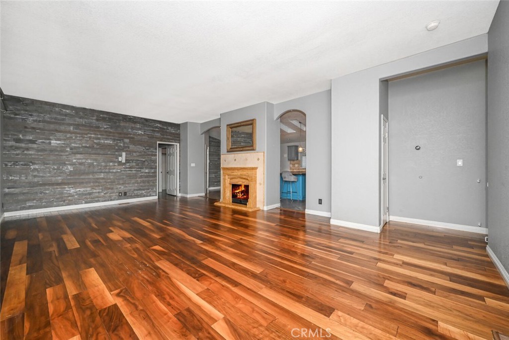 16444 Bolsa Chica Street 30