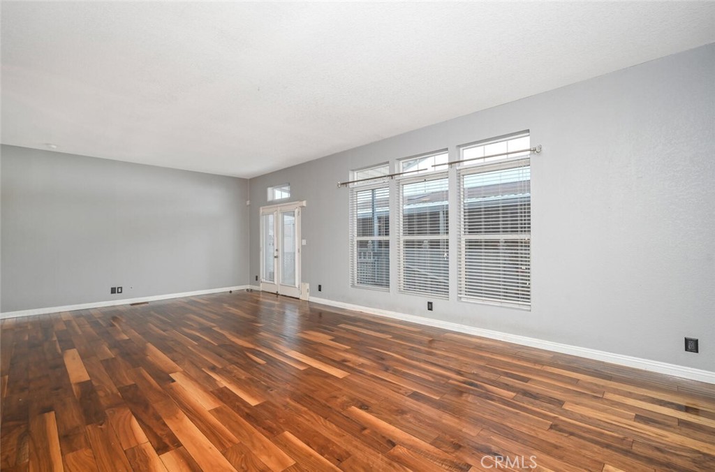 16444 Bolsa Chica Street 30