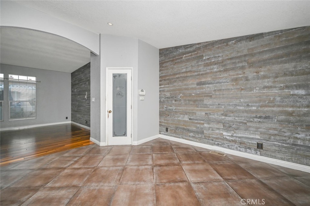 16444 Bolsa Chica Street 30