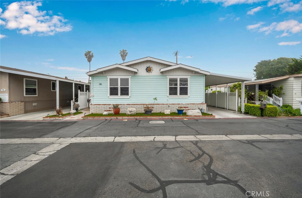 16444 Bolsa Chica Street 30