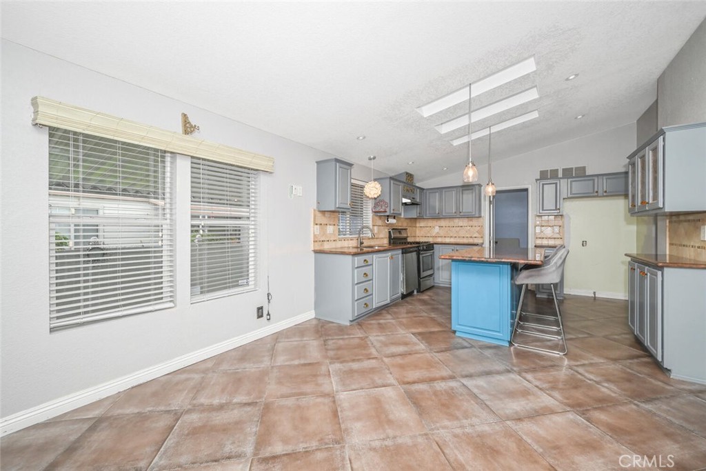 16444 Bolsa Chica Street 30