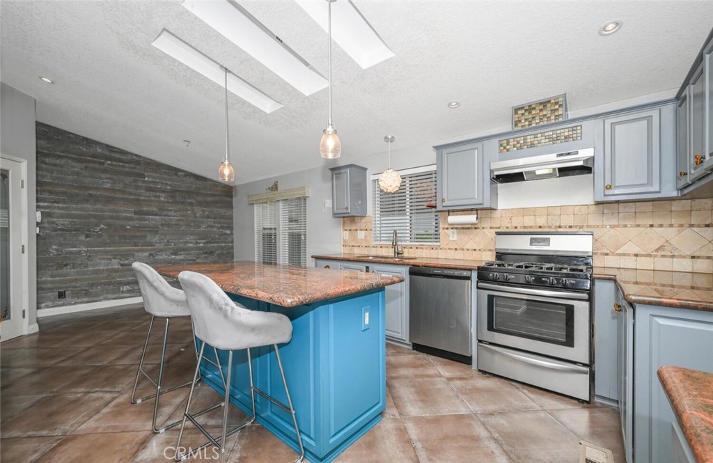 16444 Bolsa Chica Street 30