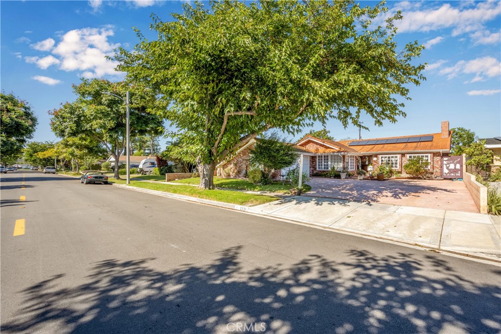 2731 Copa De Oro Drive