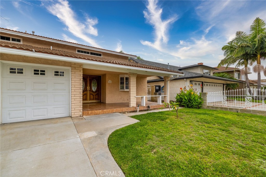 8262 Suffield Street