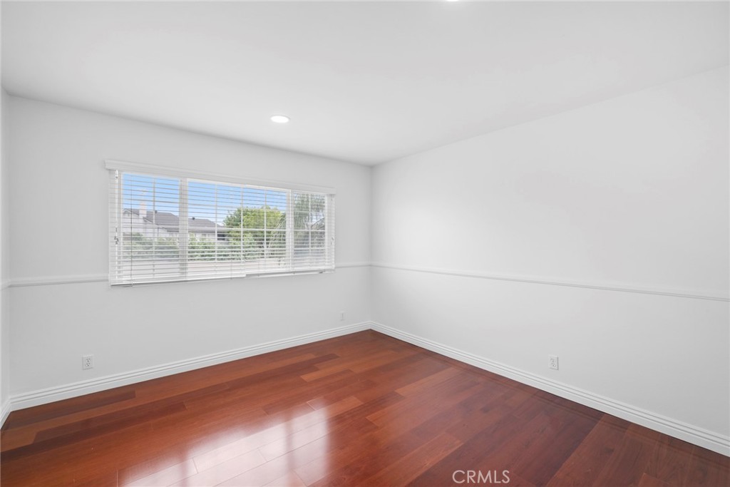 8262 Suffield Street