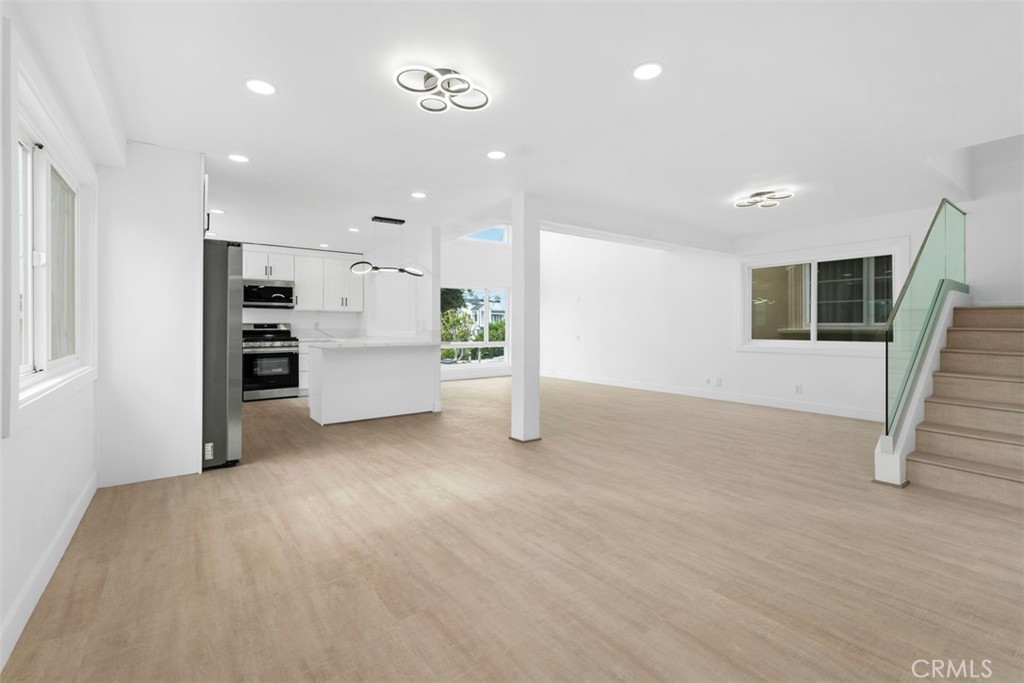 603 Jasmine Avenue 1/2