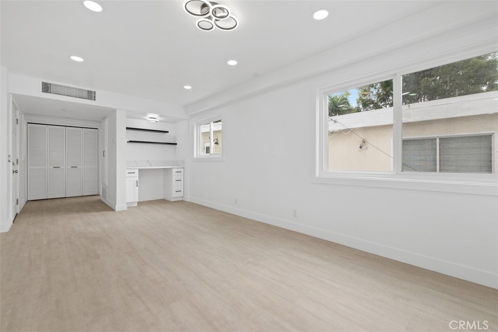 603 Jasmine Avenue 1/2