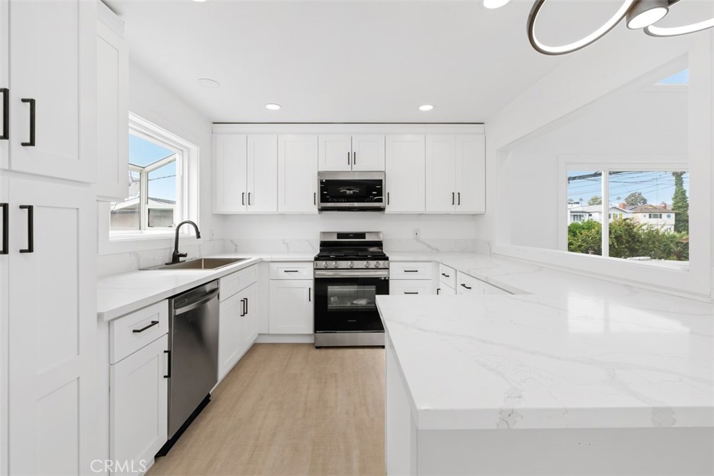 603 Jasmine Avenue 1/2