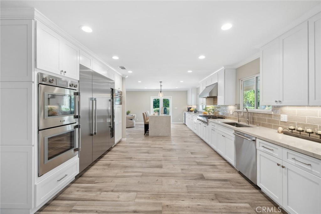 19041 Country Club Lane