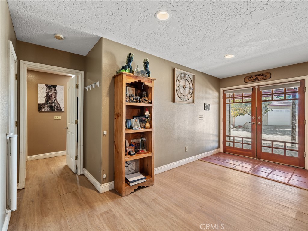 23170 Via Seco Street