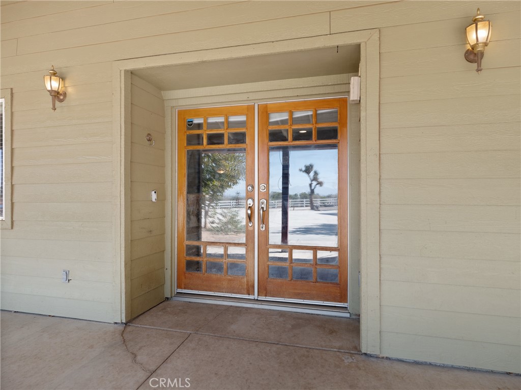 23170 Via Seco Street