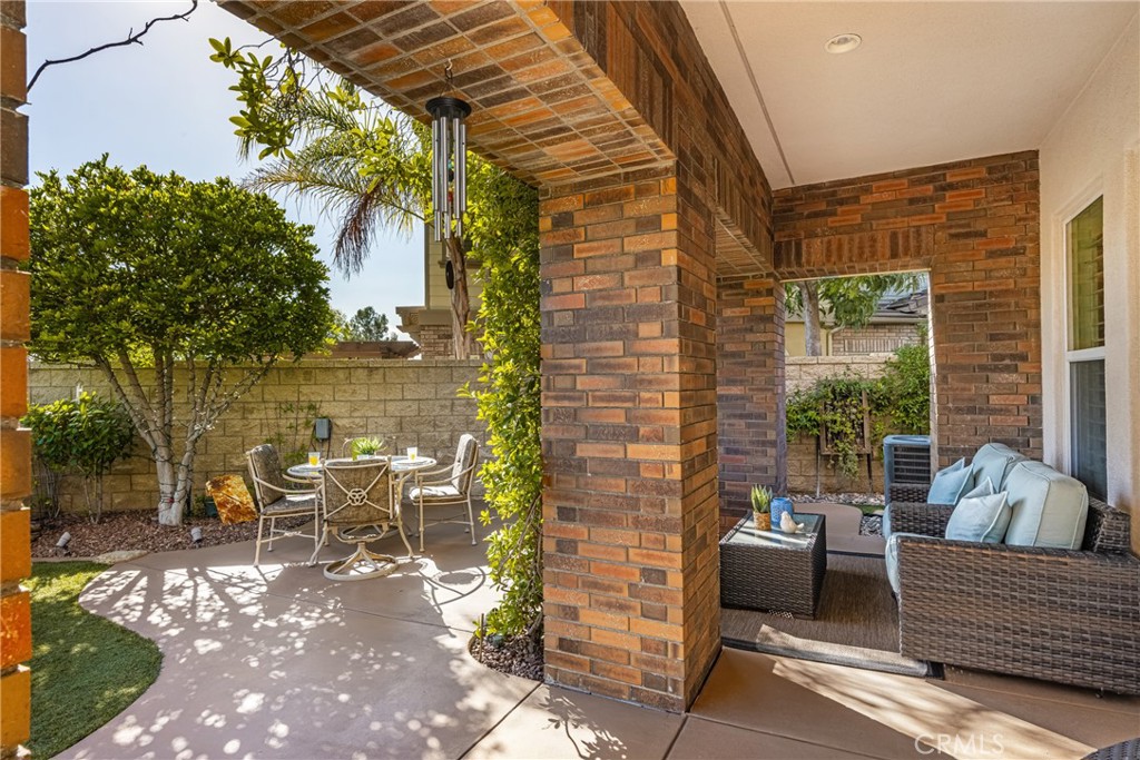 18954 Northern Dancer Lane