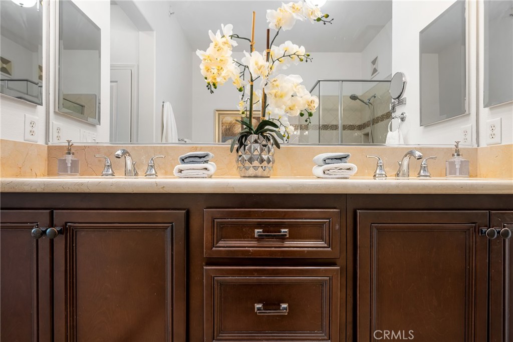 18954 Northern Dancer Lane