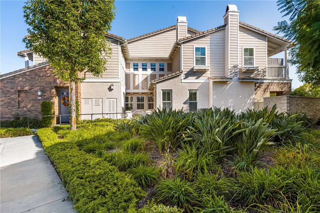 18954 Northern Dancer Lane